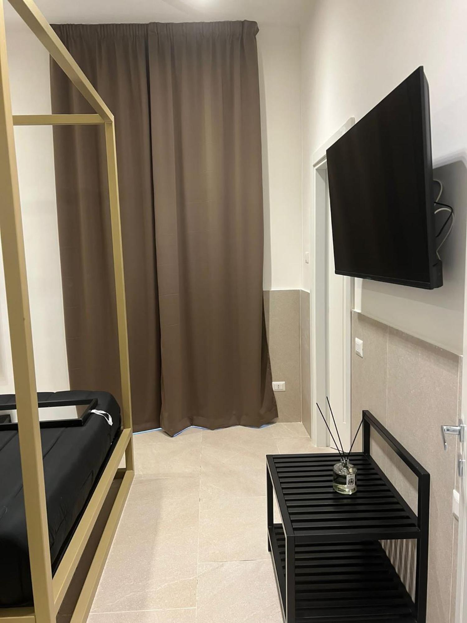 Le Camere Di Giusy Nazionale 24 Nápoles Exterior foto